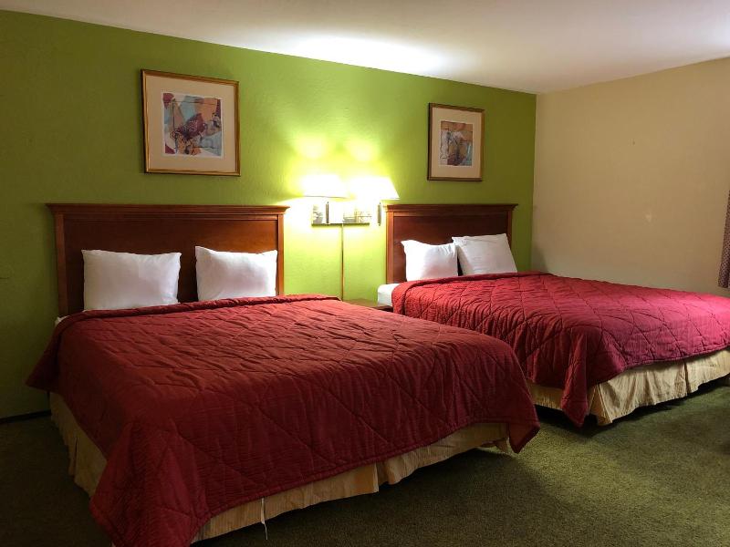 Red Bluff Inn image