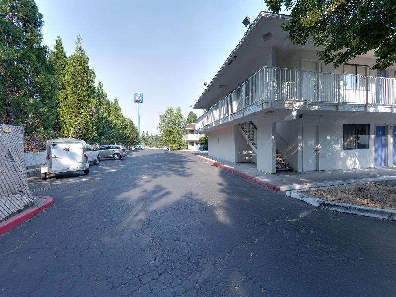 Motel 6 Weed, CA - Mount Shasta image