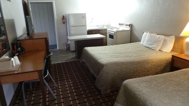 Anchor Bay Inn By OYO Reedsport image 4