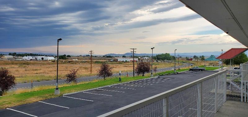 Motel 6 Baker City, OR image
