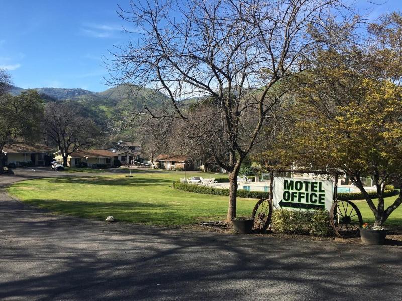 Lazy J Ranch Motel image
