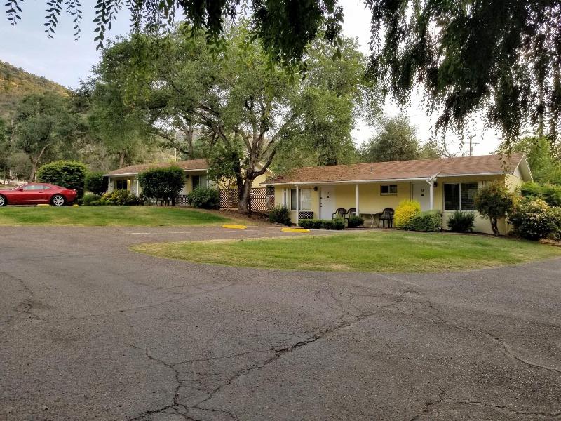 Lazy J Ranch Motel image