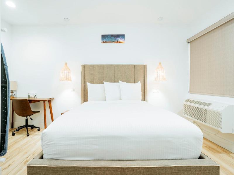 The Belmont Shore Inn image