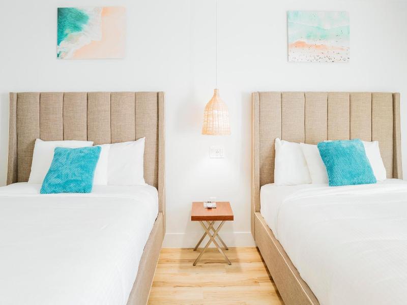 The Belmont Shore Inn image