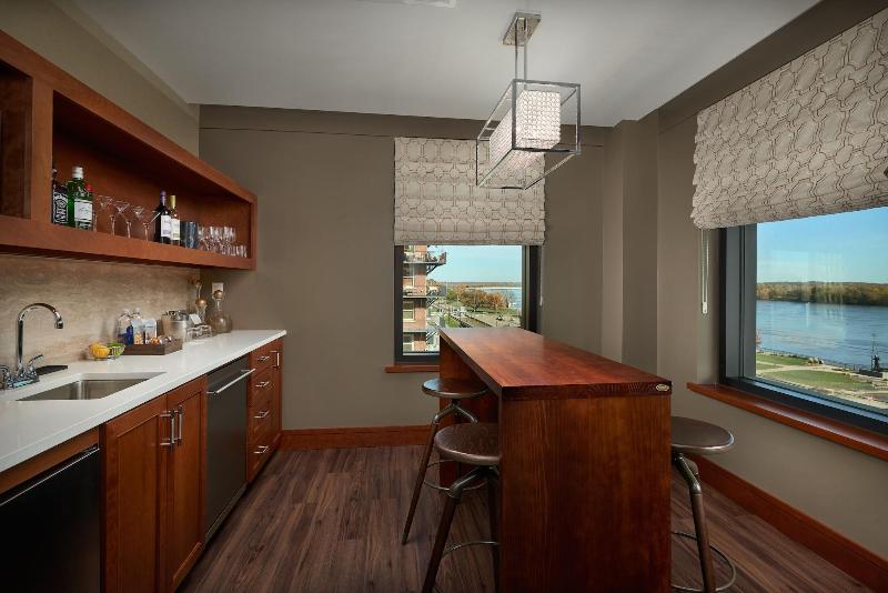 The Merrill Hotel, Muscatine, a Tribute Portfolio  image