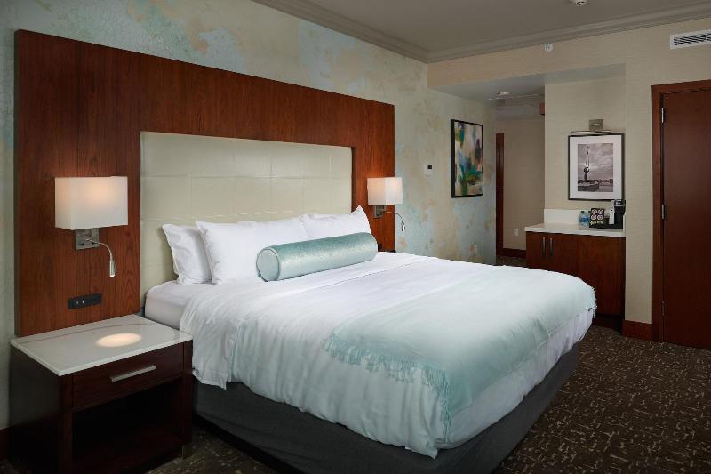 The Merrill Hotel, Muscatine, a Tribute Portfolio  image