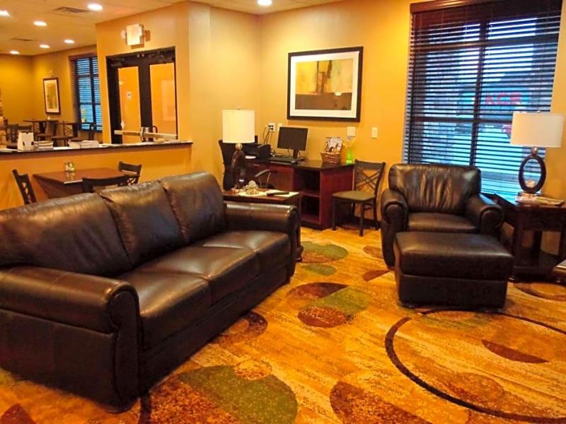 Comfort Inn & Suites Marquette - Prairie du Chien image