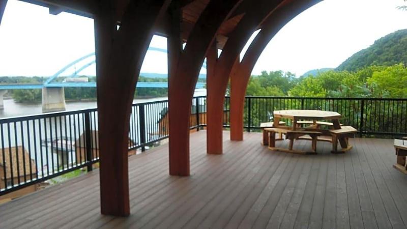 Comfort Inn & Suites Marquette - Prairie du Chien image