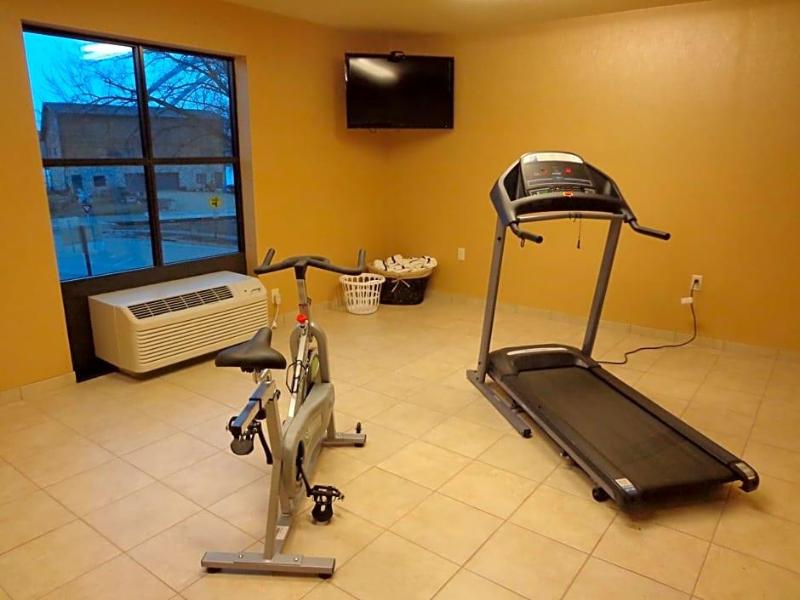Comfort Inn & Suites Marquette - Prairie du Chien image