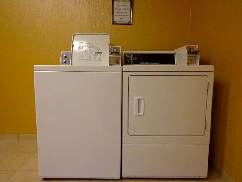 Comfort Inn & Suites Marquette - Prairie du Chien image
