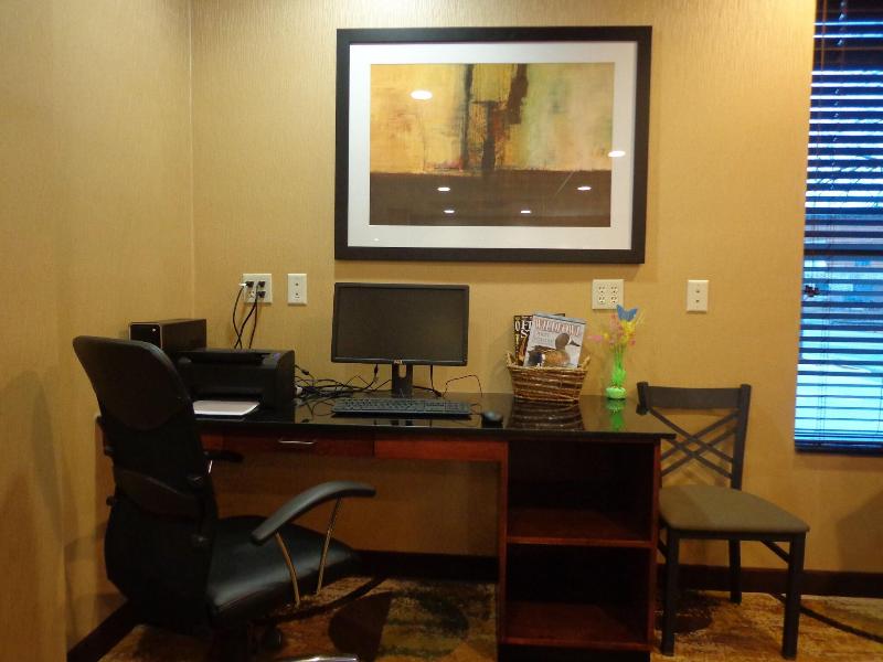 Comfort Inn & Suites Marquette - Prairie du Chien image