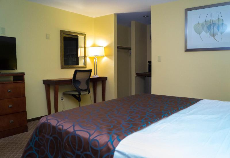 Sullivan Trail Inn & Suites image