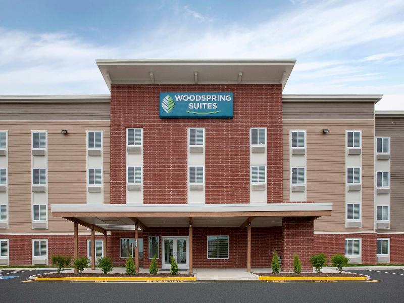 Woodspring Suites Quantico image