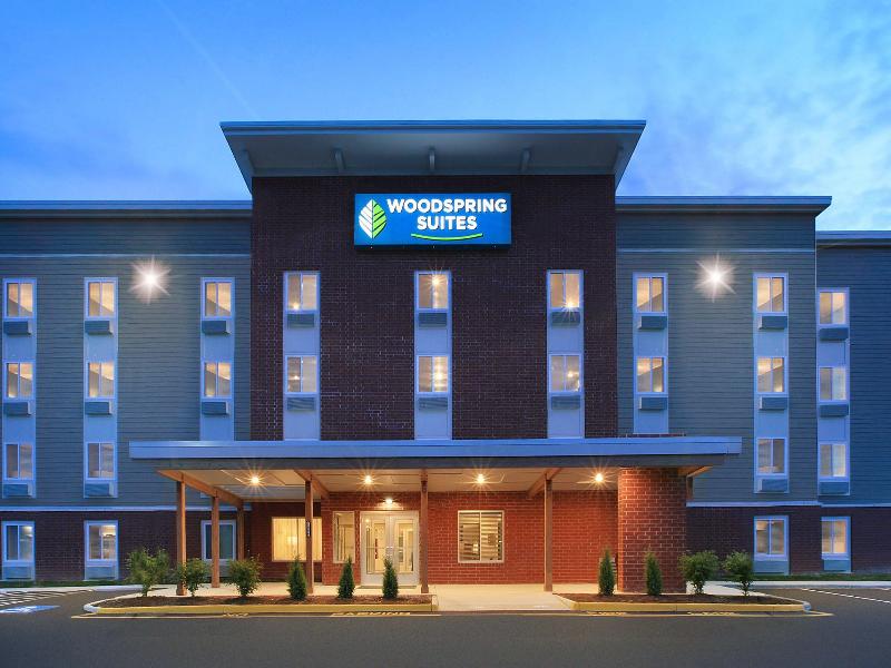 Woodspring Suites Quantico image