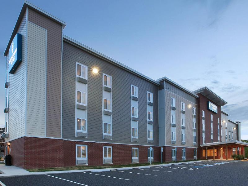 Woodspring Suites Quantico image