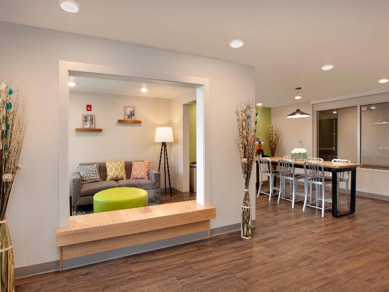 Woodspring Suites Quantico image