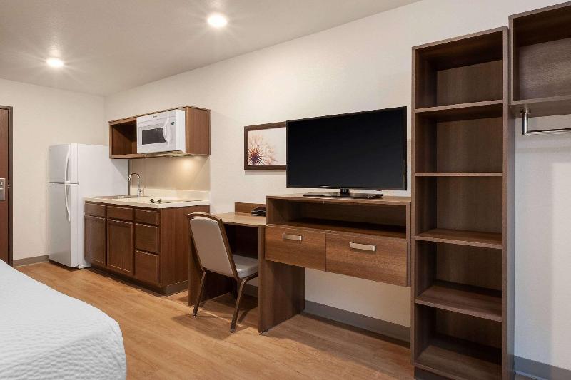 Woodspring Suites Quantico image