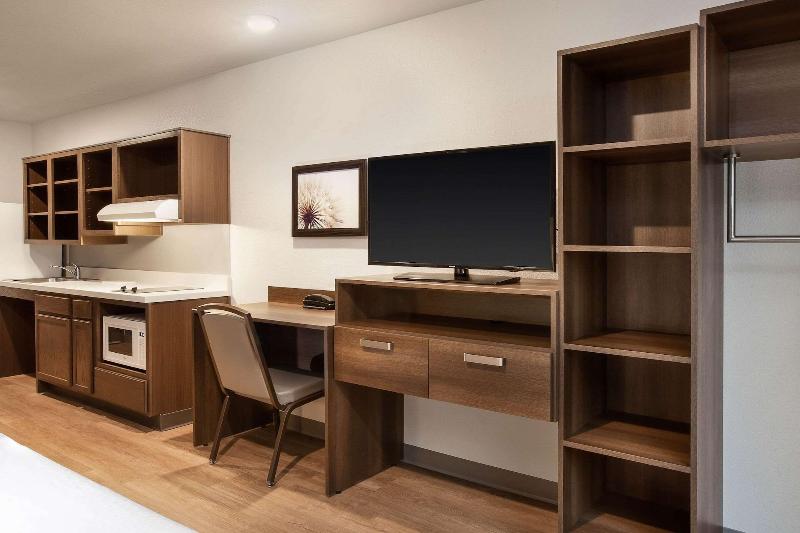 Woodspring Suites Quantico image