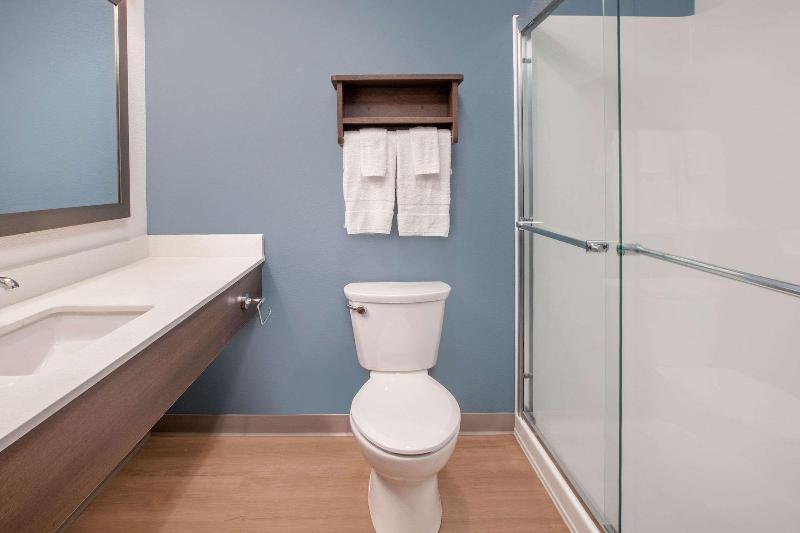 Woodspring Suites Quantico image