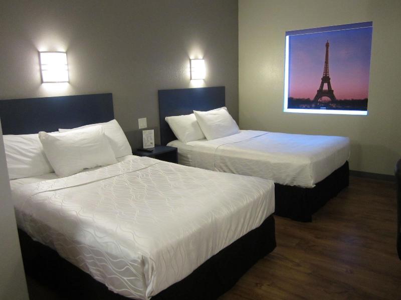 Studio Z Ascend Hotel Collection image