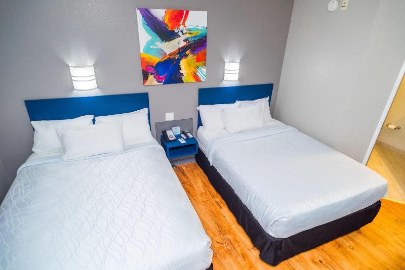 Studio Z Ascend Hotel Collection image