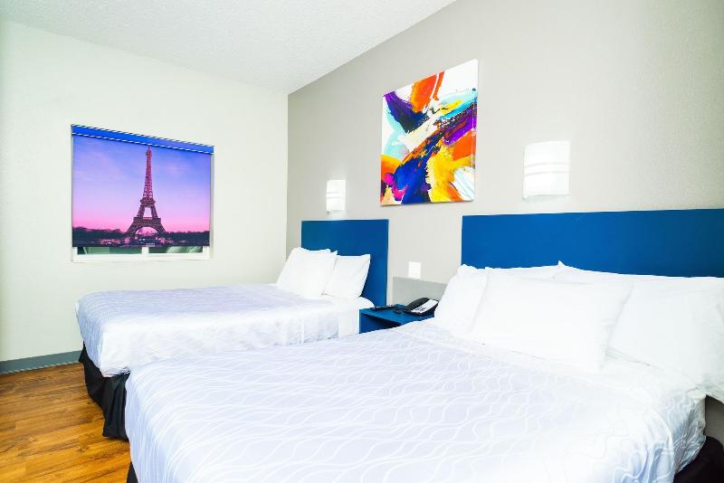 Studio Z Ascend Hotel Collection image