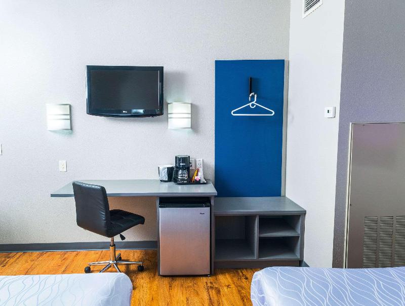 Studio Z Ascend Hotel Collection image