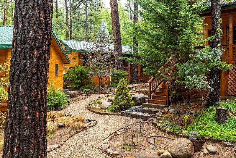 Ruidoso Lodge Cabins image