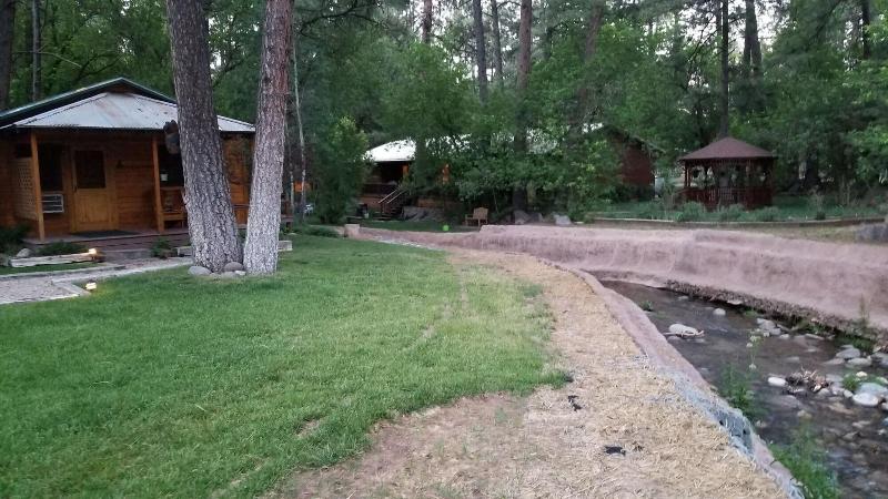 Ruidoso Lodge Cabins image