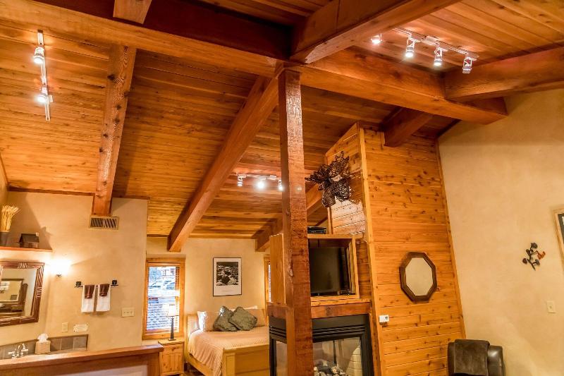 Ruidoso Lodge Cabins image