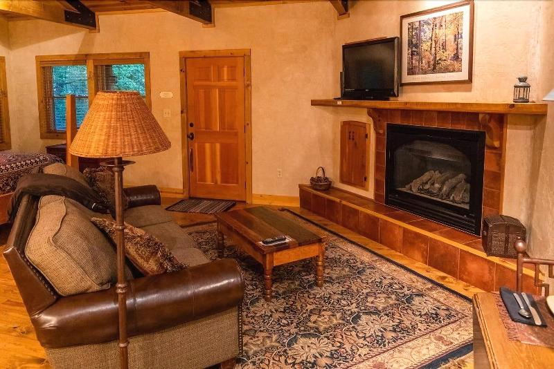 Ruidoso Lodge Cabins image