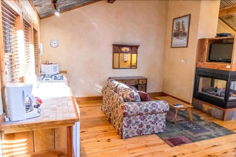Ruidoso Lodge Cabins image