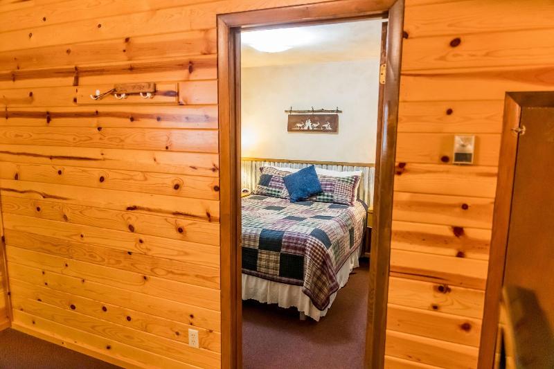 Ruidoso Lodge Cabins image