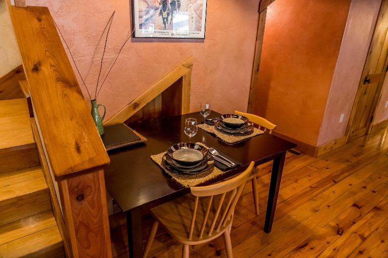 Ruidoso Lodge Cabins image
