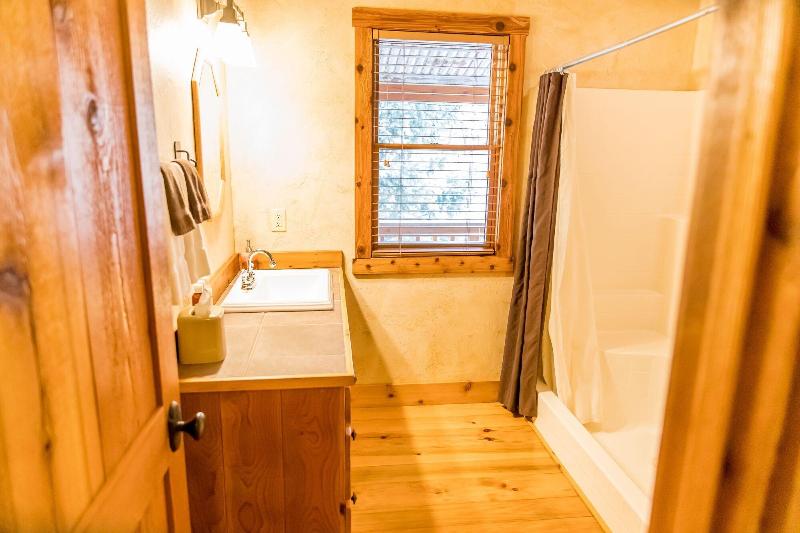 Ruidoso Lodge Cabins image