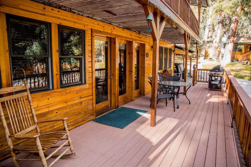 Ruidoso Lodge Cabins image