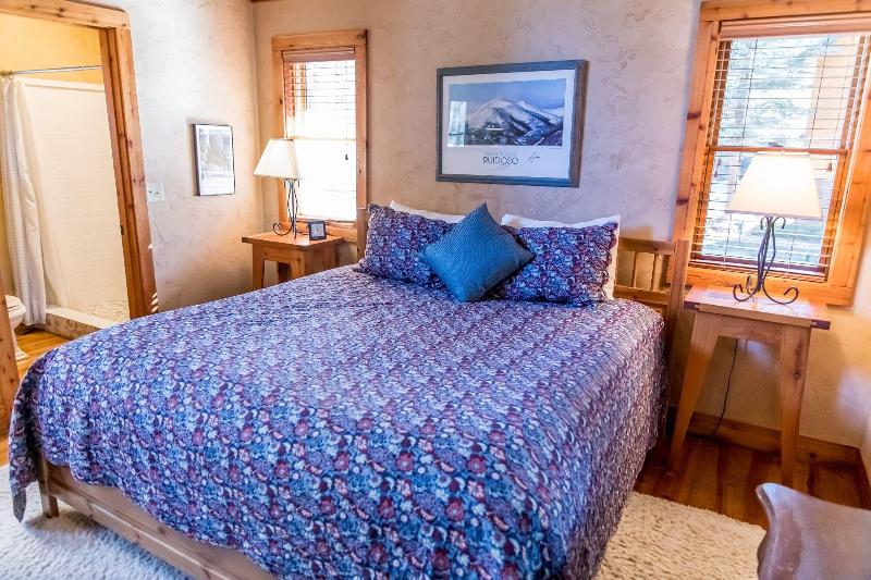 Ruidoso Lodge Cabins image