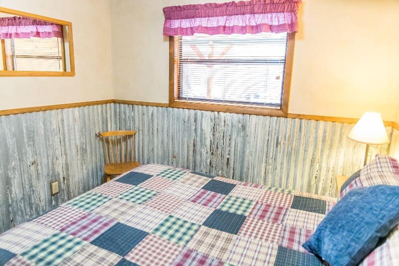 Ruidoso Lodge Cabins image