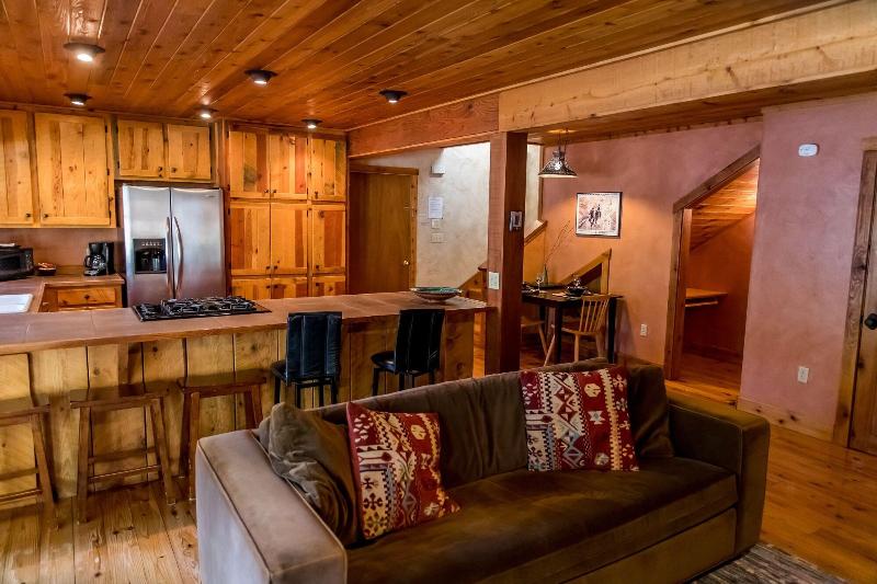 Ruidoso Lodge Cabins image