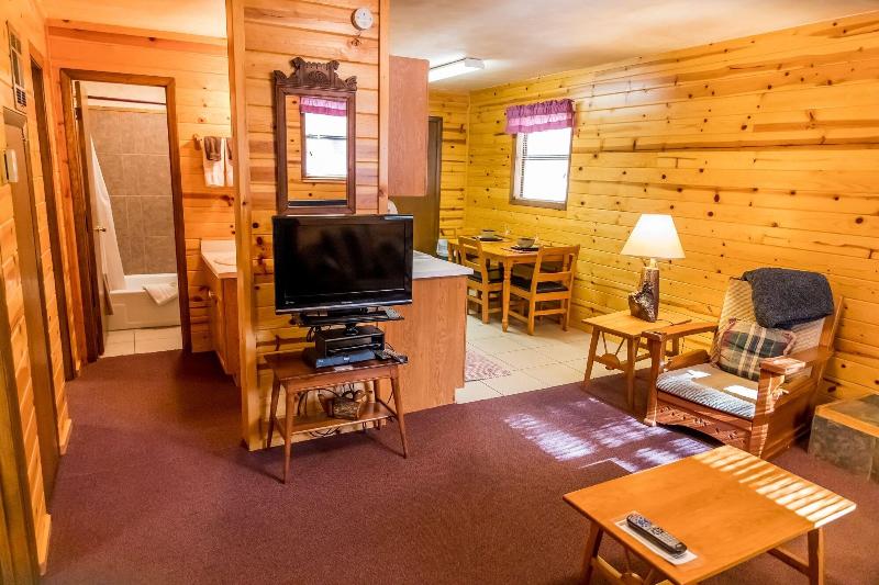 Ruidoso Lodge Cabins image