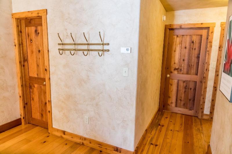 Ruidoso Lodge Cabins image