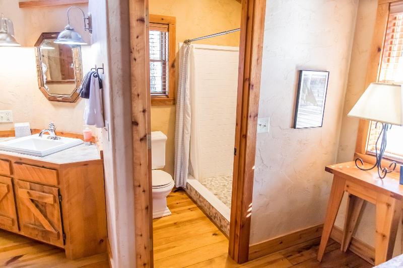 Ruidoso Lodge Cabins image