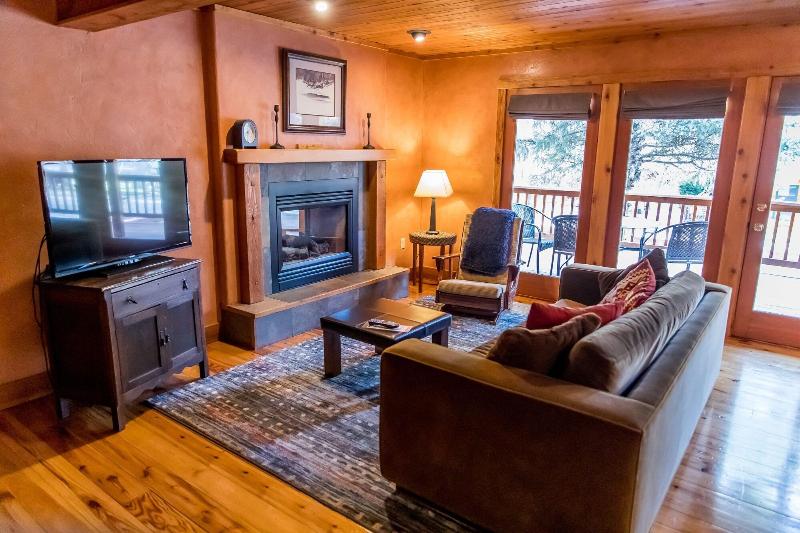Ruidoso Lodge Cabins image