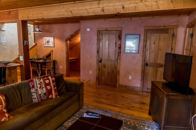 Ruidoso Lodge Cabins image