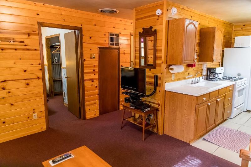 Ruidoso Lodge Cabins image