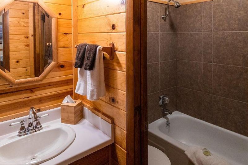 Ruidoso Lodge Cabins image