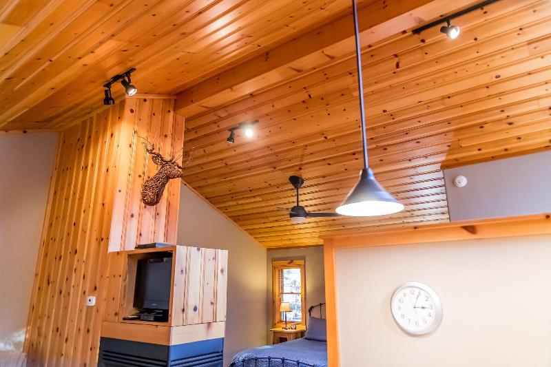 Ruidoso Lodge Cabins image