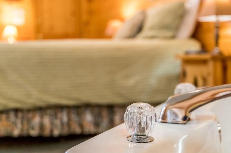Ruidoso Lodge Cabins image