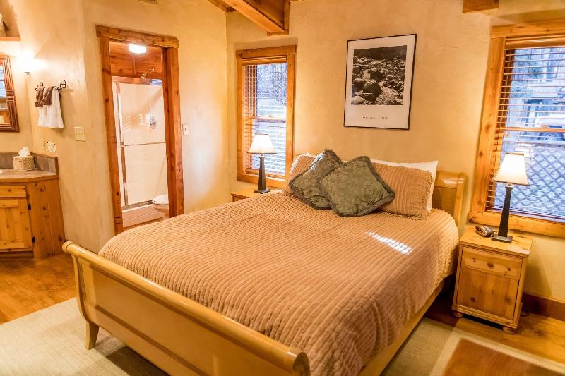 Ruidoso Lodge Cabins image