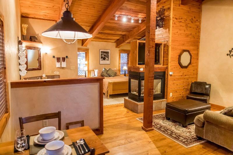Ruidoso Lodge Cabins image